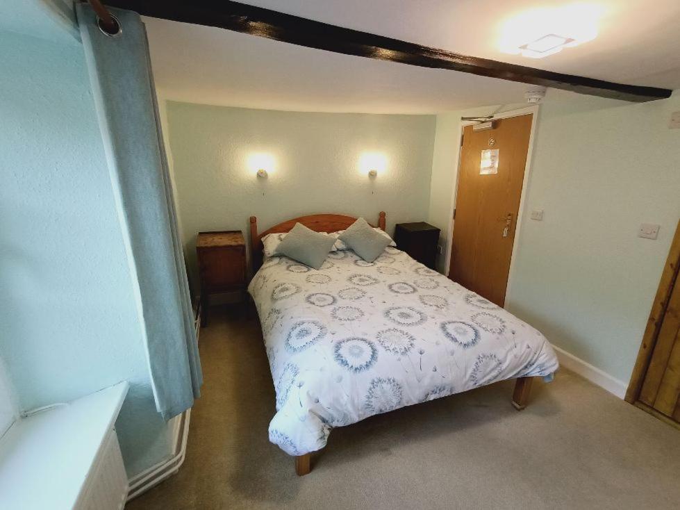 The Harp Inn Glasbury Luaran gambar